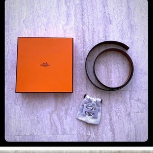 Hermes H Buckle & reversible leather strap.